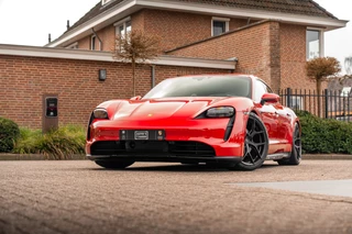 Porsche Taycan Cross Turismo 4 GTS Pakket | Garantie 01-2028 | 1e Eigenaar | 21'' Vossen | BOSE | Sportchrono | / 40