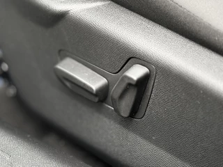 Lancia Ypsilon Edizione Limitata Cassina Navigatie | Apple carplay/Andriod auto | Cruise control | Velours bekleding | Achteruitrij camera | / 23