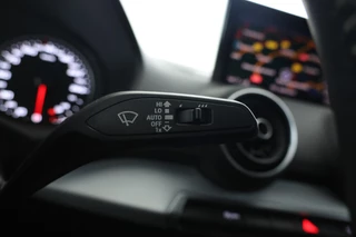 Audi Q2 30 TFSI Sport  S-line! Leer, Cruise, Navigatie / 27