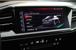 Audi Q4 Sportback e-tron 40 204pk S Edition 77 kWh SOH 91% Stoelverwarming Camera HUD Keyless ACC S-Line / 29