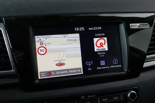 Kia e-Niro ExecutiveLine 64 kWh 204PK 100% SOH Leder | JBL Sound | Warmtepomp | Stoelkoeling / 16