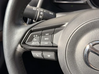 Mazda CX-3 2.0 SkyActiv-G 121 Luxury Aut. Leder/alca CarPlay Keyless Cruise / 18
