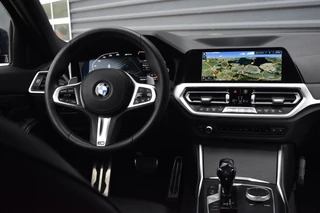 BMW 3 Serie 330e M Sport Individual  | 19'' Wielen | Lederen Bekleding | CarPlay | Audio Media Pack | 1e Eigenaar | / 6