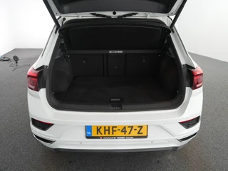 Volkswagen T-Roc 1.5 TSI Sport Business R-line | Trekhaak afneembaar | Pano | Winterpakket | Virtual | / 33