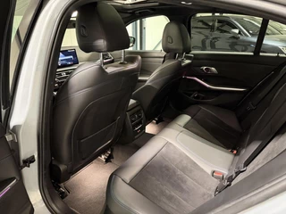 BMW 3-serie 320e Sedan SOH 98% M-sport Pano Brooklyn Grau / 29
