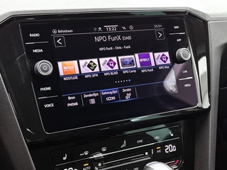 Volkswagen Passat Variant 1.5 TSI Business Automaat | Adaptive Cruise | Stoelverwarming | CarPlay | Trekhaak / 20