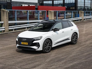 Audi Q4 e-tron 40 Launch edition S Competition 77 kWh | Trekhaak | HUD | Warmtepomp | ACC | Matrix LED | Leder | Keyless | Camera | Sonos audio | 20" | Dealeronderhouden / 10