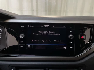 Volkswagen Polo 1.0 TSI R-Line Edition LED Navigatie Parkeersensoren Climate Control DAB+ / 19