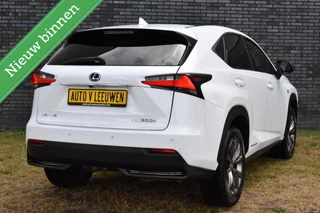 Lexus NX 300h AWD F F SPORT 360º MARK LEVINSON/PANORAMADAK/LEDER/CAMERA/ETC.! / 4
