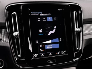 Volvo XC40 1.5 T5 Recharge R-Design NL-auto | Schuif- Kanteldak | H&K | Trekhaak | Stoelverwarming | Memory | Adaptive Cruise / 20
