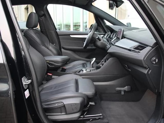 BMW 2-serie Active Tourer 220i High Executive M-sport | Uniek!! / 36