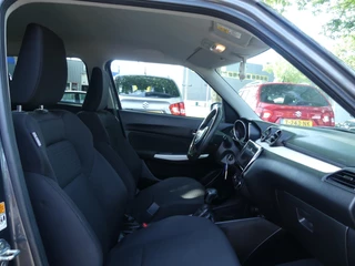 Suzuki Swift 1.2 Select AUTOMAAT Airco, All Season Banden, Camera, Apple Carpl/Android auto / 24