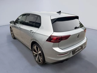 Volkswagen Golf 1.5 eHybrid GTE 272pk / 360 Cam / 5J Garantie / HUD / Black Style / 8