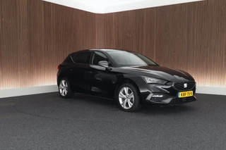 SEAT Leon 1.4 TSI 204pk eHybrid PHEV FR Business Intense Stoelverwarming Navigatie / 10