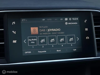 PEUGEOT 308 SW 1.2 PURETECH EXECUTIVE/PANO/LED/TREKHAAK/CARPLAY/CRUISE/LANE ASSIST / 31