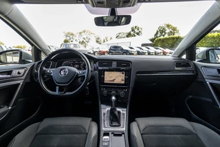 Volkswagen Golf 1.4 TSI Highline Business | DSG  | Virtual | ACC | Carplay / 30
