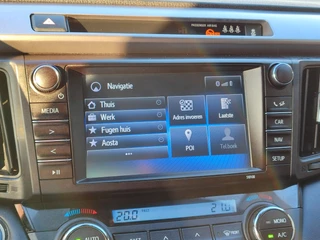 Toyota RAV4 2.5 HYBRID BLACK EDITION / 23