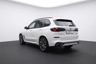 BMW X5 xDrive50e M Sport Pano l Trekhaak l HUD l 360° l Harman Kardon | Innovation | / 5