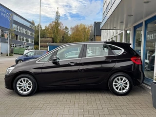 BMW 2 Serie Active Tourer 218d Active Tourer Essential I Automaat I Navigatie I Trekhaak / 6