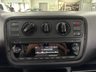 Skoda Citigo 1.0 Greentech Active / NL-auto, Radio, AUX, CD-speler / 22