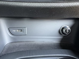 Audi A3 Cabriolet 35 TFSI CoD Advance Sport S-Line Edition/Navi/47dkm... Summer time!!! / 43