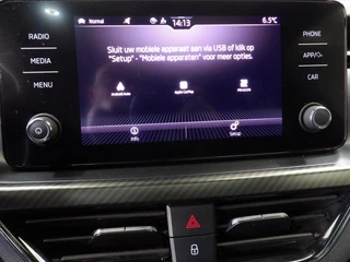 Škoda Kamiq 1.0 TSI Greentech 110pk DSG-7 Monte Carlo / 32