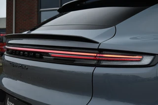 Porsche Cayenne Coupé 4.0 Turbo E-Hybrid GT  Burmester PDCC Carbon HUD ACC 360 / 45