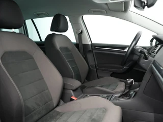 Volkswagen Golf Variant 1.5 TSI Highline Business R | Stoelverwarming | Camera | Virtual | ACC | / 5