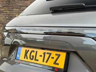Porsche Cayenne 4.0 TURBO S E-HYBRID Achteras sturing Head Up Pano Keramisch / 17