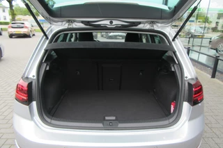 Volkswagen Golf 1.5 TSI Automaat Comfortline Navi, Panoramadak, Ad, CC / 26