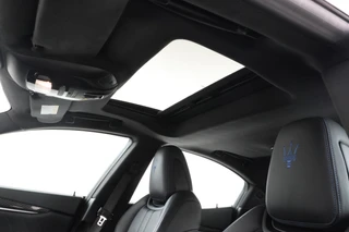 Maserati Ghibli 2.0 MHEV GranSport  Schuif/Kanteldak, 360 Camera, Volleder / 22