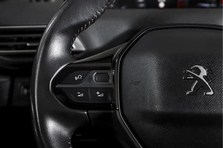 Peugeot 3008 1.2 PureTech 130 PK Active Pack Business Orig. NL  | Dig. Cockpit | Cruise | PDC | NAV + App. Conncect | ECC | Afn. Trekhaak | LM 19" | / 37