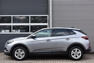 Opel Grandland X 1.2 TURBO ONLINE EDITION 1e EIGENAAR / P.DAK / NAVI + APPLE/ANDROID AUTO / 2
