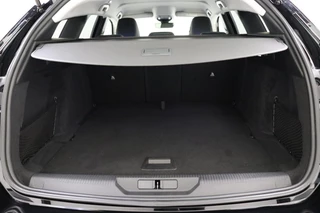 Peugeot 308 SW 1.2T 130pk Allure | AGR Stoel | Apple Carplay/Android Auto | Stoelverwarming | Achteruitrijcamera | Climate & Cruise Control / 11