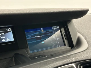 Renault Scénic 1.5 dCi Bose TREKHAAK NAVI CRUISE ECC LM. / 36
