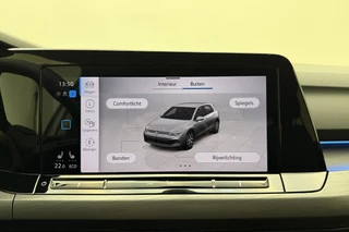 Volkswagen Golf 1.4 eHybrid Style 204pk | DSG | Trekhaak | Navigatie | Comfortstoel | Apple Carplay/Android Auto | Adapt. Cruise control | Climate control | LED koplampen / 30