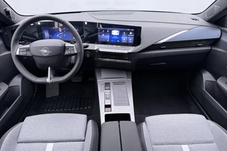 Opel Astra Electric 58 kWh Business Edition / 8