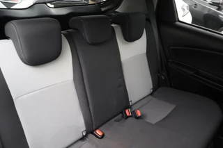 Toyota Yaris 1.5 HYBRID DYNAMIC APPLE/ANDROID KEYLESS CLIMA CAMERA / 24