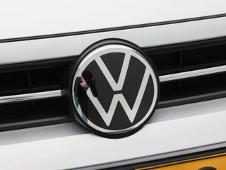 Volkswagen Polo 1.0 TSi R-Line | Adaptive Cruise | Climatronic | CarPlay | Parkeersensoren | Navigatie | 16 Inch | 98.183 Km !! / 13