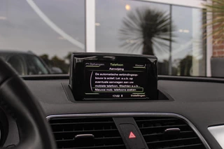 Audi Q3 2.0 TFSI quattro Pro Line | S-tronic Automaat | Panoramadak | 211 pk | Stoelverwarming | Climate control | Navi | Xenon | Bluetooth | 18 inch | PDC | Quattro / 24