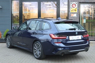 BMW 3 Serie Touring 330e M-Sport Shadow Line  Pano/Laser LED/Leder/360/Keyless/Headup/ACC/Dodehoek / 7