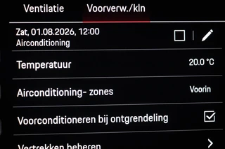 Porsche Cayenne 3.0 E-Hybrid Platinum Edition | LUCHTVERING | MASSAGE | STOELVENTILATIE | COMFORTSTOELEN | CAMERA | 22" / 8