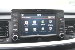 KIA Stonic 1.2 MPi  ComfortLine Navigator / 11