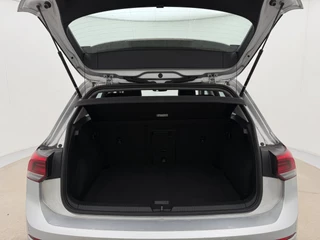 Volkswagen Golf 1.5 eTSI Life Business | Automaat | Adaptive cruise | Stoelverwarming | CarPlay | Camera | Trekhaak / 13