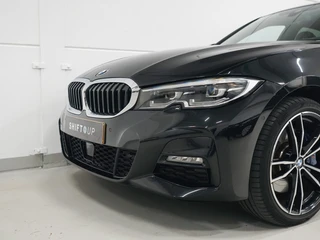 BMW 3 Serie 330e M-Sport Schuifdak | ACC | Harman Kardon / 33