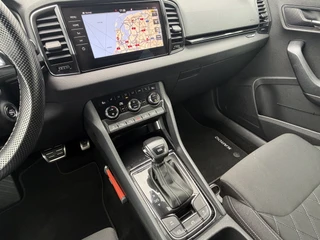 Škoda Karoq 1.5 TSI ACT Sportline Business Trekhaak Adap.Cruise Camera Stoelverw Orig.NL Voll.Onderhouden! / 35