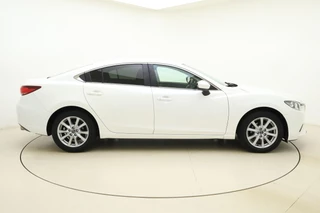 Mazda 6 2.0 TS | Navigatie | Trekhaak  (1.300KG trekgewicht )| Climate control | Stoelverwarming | Parkeersensoren | Cruise control | Extra getint glas / 10