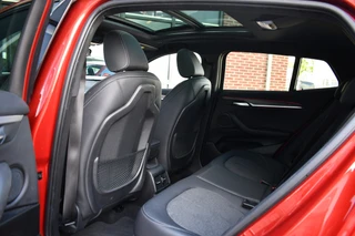 BMW X2 xDrive25e M-Sport  | Pano | HUD | Sunset orange | 19 inch | Camera / 46