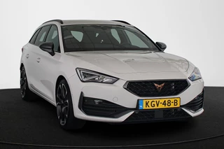 CUPRA Leon Sportstourer 1.4 e-Hybrid VZ 245 PK Achteruitrijcamera Apple CarPlay Stoel-Stuurverwarming / 2