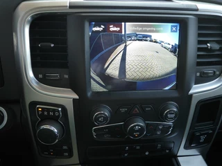 Dodge Ram 1500 5.7 V8 4x4 Crew Cab 5'7 Sport | Dubbele cabine | 3500KG Trekgewicht | Camera voor en achter | Sidesteps | Climate control | Trekhaak | Navigatie | Stoel en stuurverwarming / 28